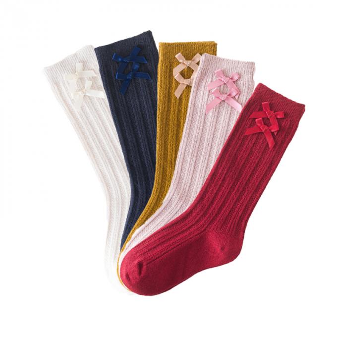 Kundenspezifische Soem-Kinder treffen weich hispanische Socke Massenjacquardwebstuhl-in den schönen Baumwollmittel-kalb-Socken hart