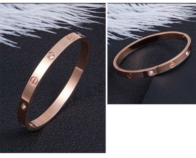 Luxuscharme-Armband-Edelstahl-Damen-Armband- und Ringarmbandfrauengold überzog