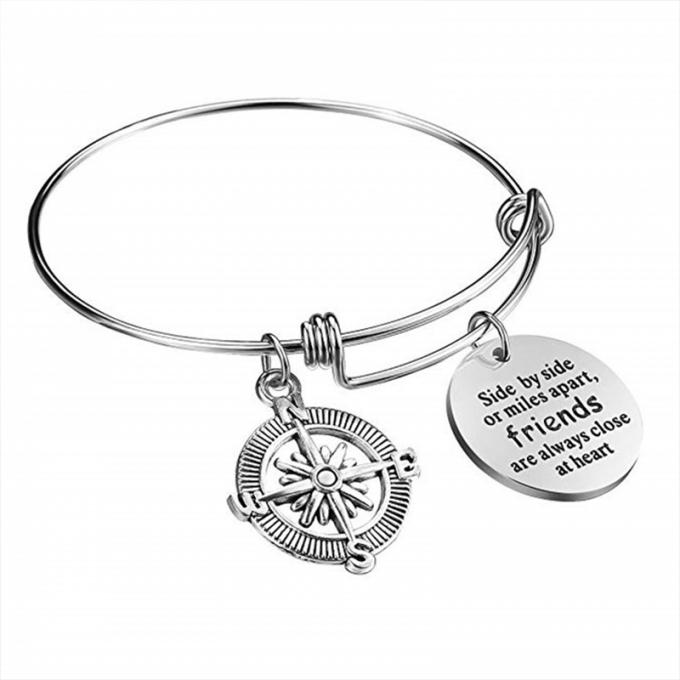 Mode 	 Frauen-Armband-Goldarmband-Buchstabe-Armband ringsum hängende Armband-Frauen