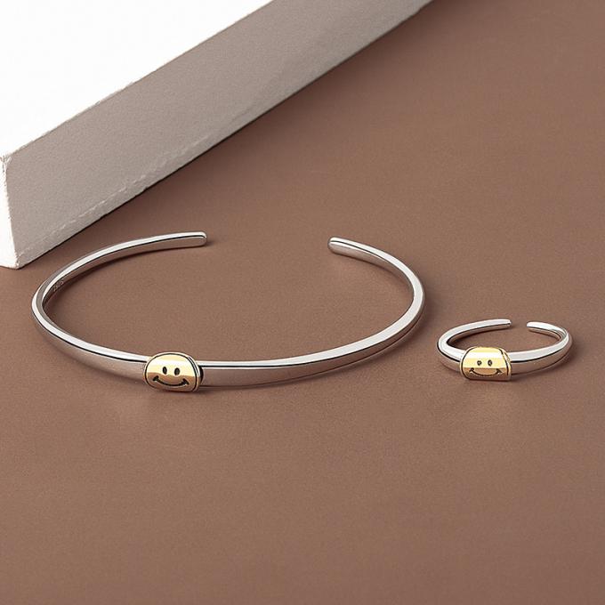 Koreanische Goldarmband-Damen-Großhandelsarmbänder und Ring Bangle-Charme-Splitter Bangae