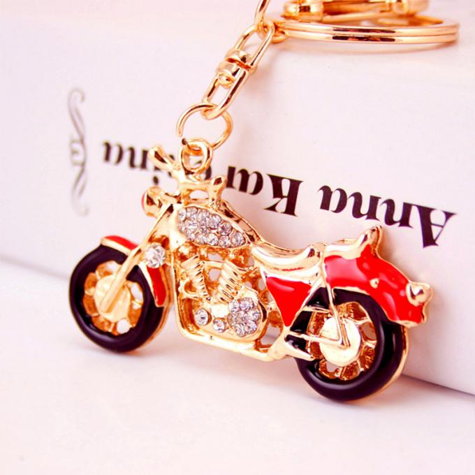 Keychains für Frauen-Modell-Metal Pendant Motorcycle-Bergkristall-Metall-Crystal Luxury Designers Custom Keychain-Logo