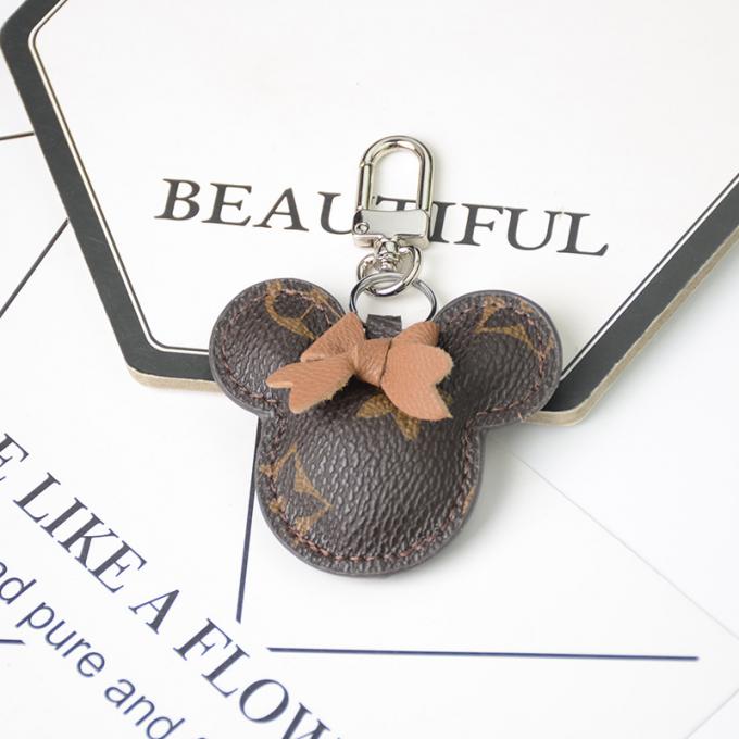 Lederne Bärn-Hundeschlüsselkette hängende Großhandelstasche verziert Zusätze Diamond Bear Keychain Keychains für Frauen