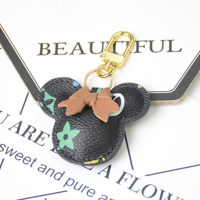 Lederne Bärn-Hundeschlüsselkette hängende Großhandelstasche verziert Zusätze Diamond Bear Keychain Keychains für Frauen