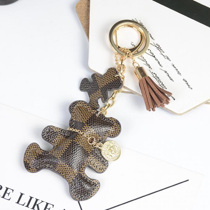 Lederne Bärn-Hundeschlüsselkette hängende Großhandelstasche verziert Zusätze Diamond Bear Keychain Keychains für Frauen