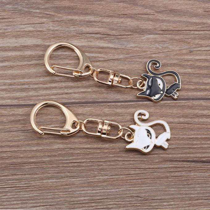 Großhandels- Schlüssel- Ring Metal Pendant Women Bag Zusätze Kristall-Keyhains Diamond Crystal Mermaids Watermelons Moon Cars für Geschenke