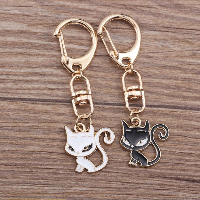Großhandels- Schlüssel- Ring Metal Pendant Women Bag Zusätze Kristall-Keyhains Diamond Crystal Mermaids Watermelons Moon Cars für Geschenke